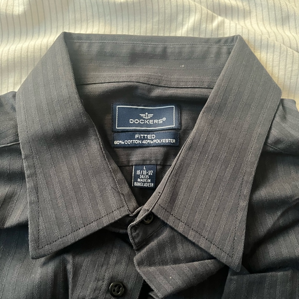 Dockers Men’s Button Down Shirt